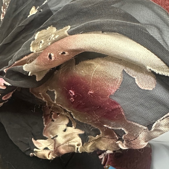 St. John Black and Pink Floral Silk Long Sleeve Blouse - Picture 12 of 12